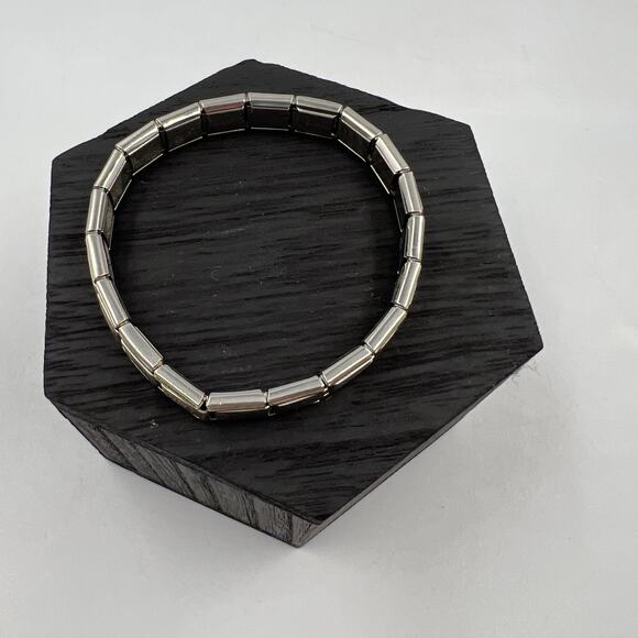 Authentic Signed Zoppini Italian Starter Charm Bracelet Stainless 20 Links - Picture 2 of 5